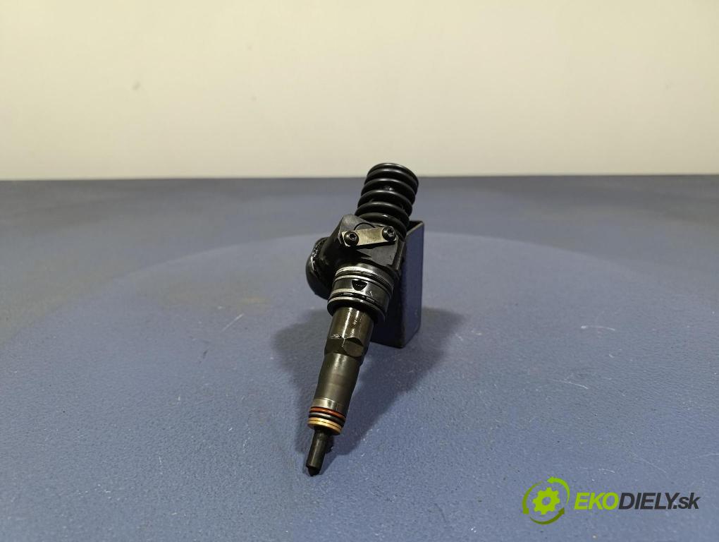 Vw Passat 2006 vstrek 038130073AG