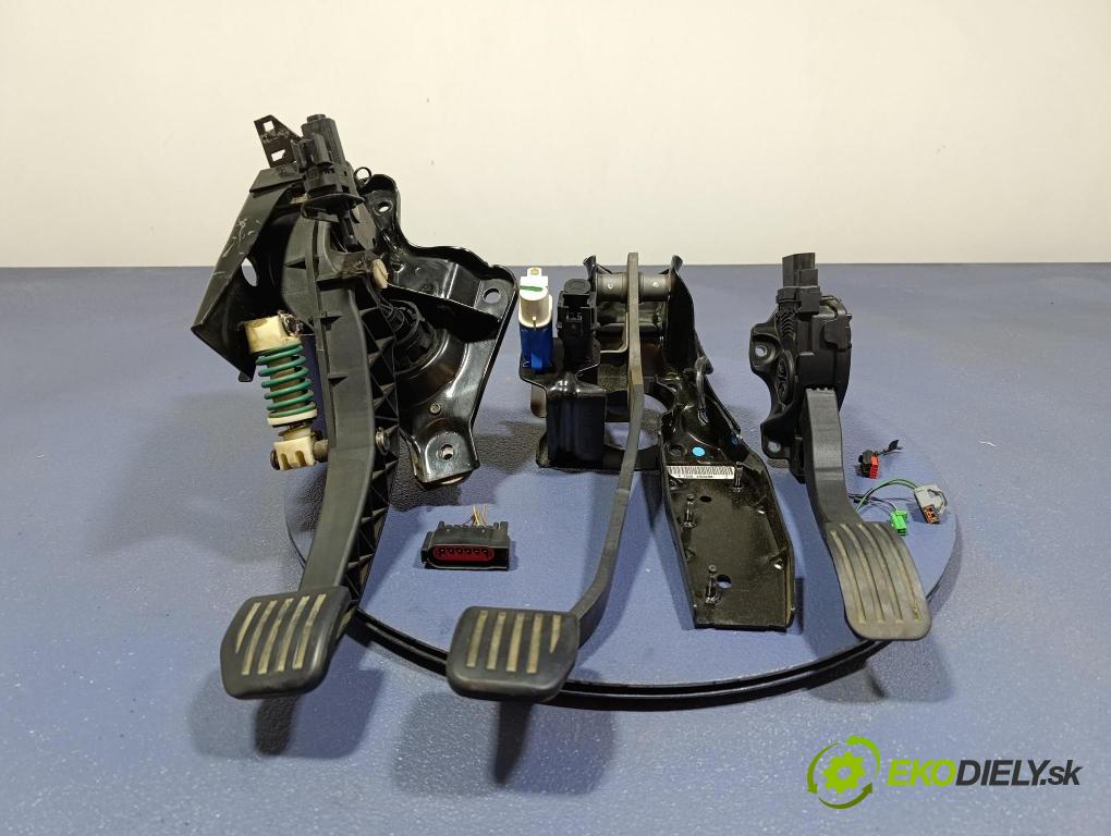 Ford Mondeo 2008 pedále 6G92-9F836-RC