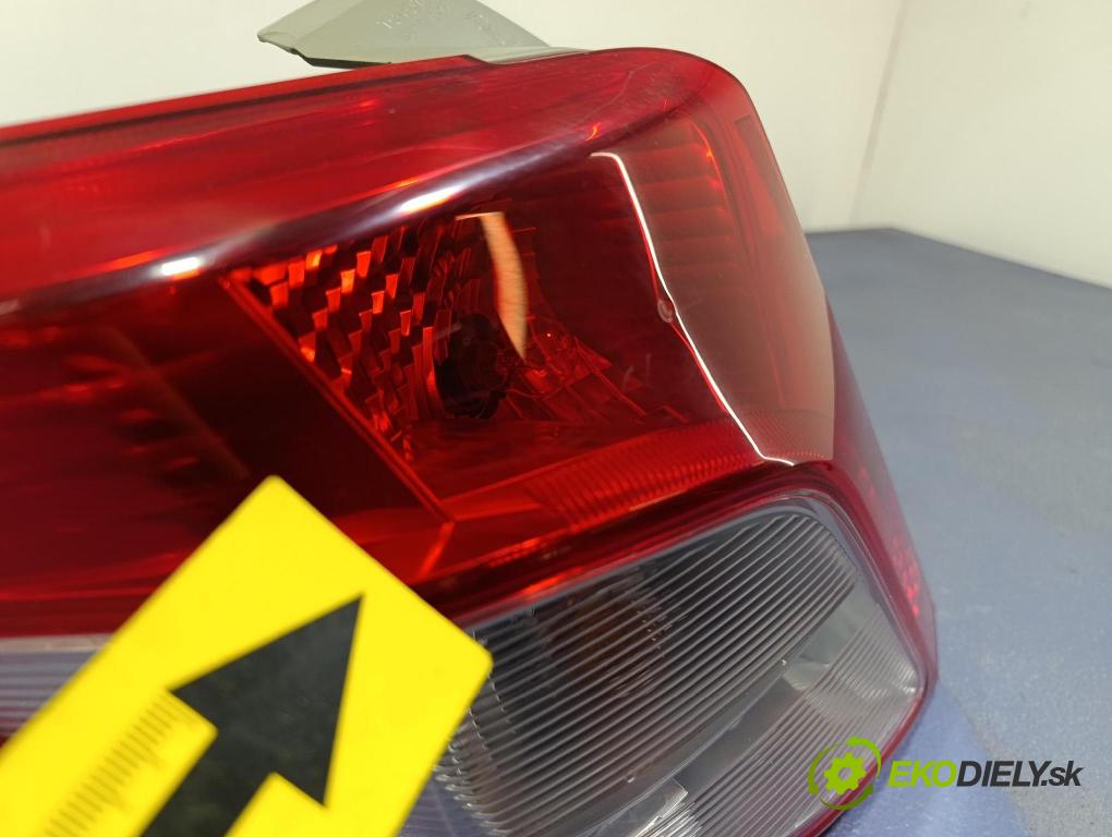 Toyota Yaris 2012 světlo Zad: levá Mimo: KOITO 0D-78