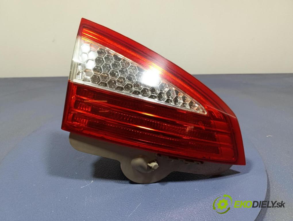 Ford Mondeo 2008 svetlo / reflektor zad ľavá Vnútri: 7S71-13A603-B
