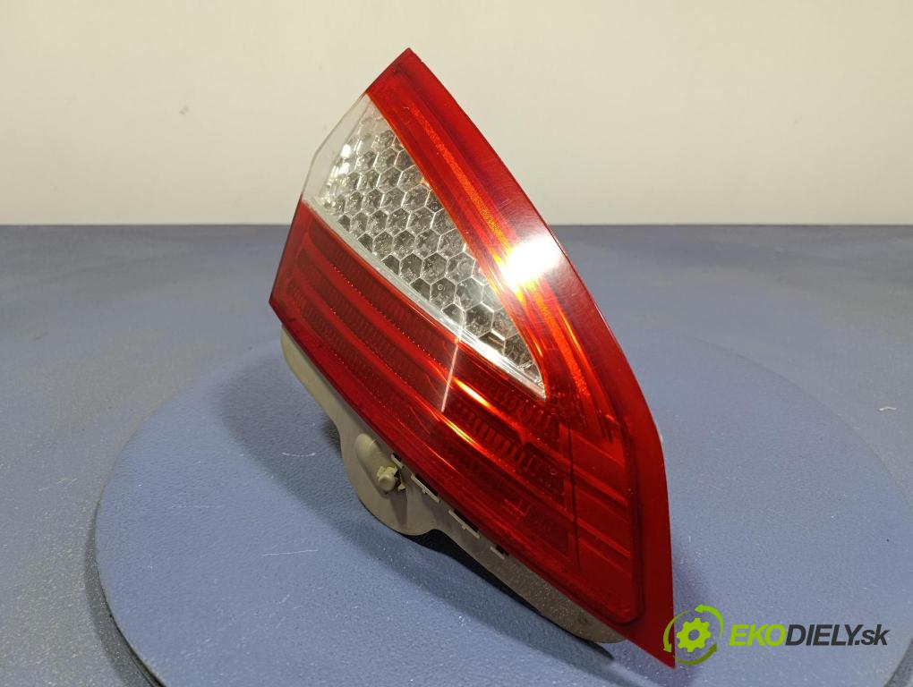 Ford Mondeo 2008 svetlo / reflektor zad ľavá Vnútri: 7S71-13A603-B