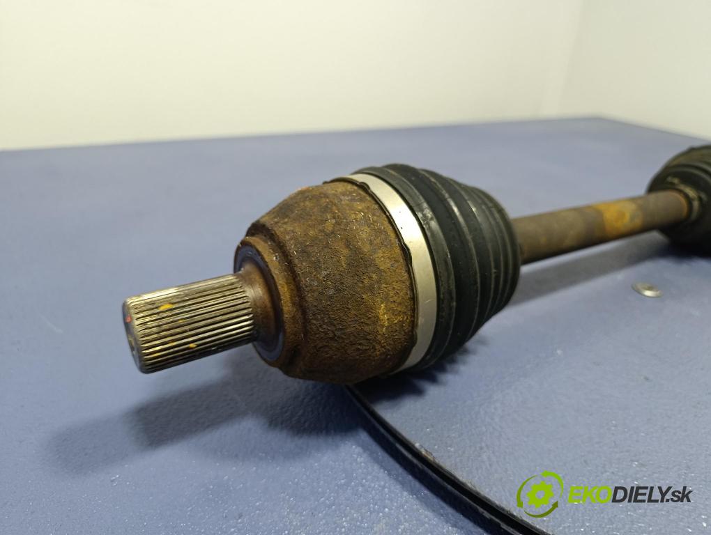 Ford Mondeo 2008 poloos Prava: Predné