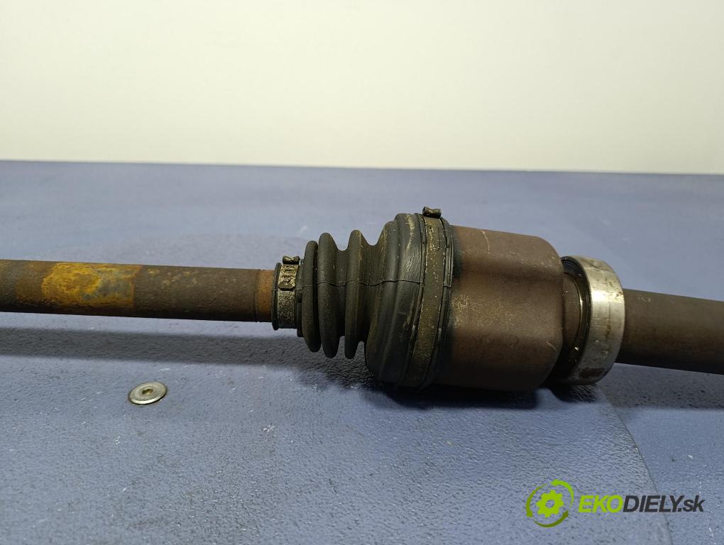 Ford Mondeo 2008 poloos Prava: Predné