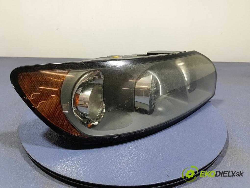 Volvo V50 2004 světlo v pravo: 30698653