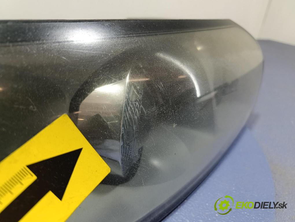 Volvo V50 2004 světlo v pravo: 30698653