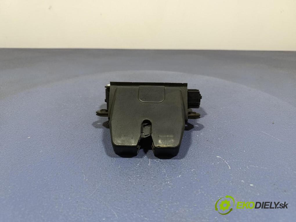 Volvo V50 2004 zámek Klapky: kufr 4N51-A442A66-AK