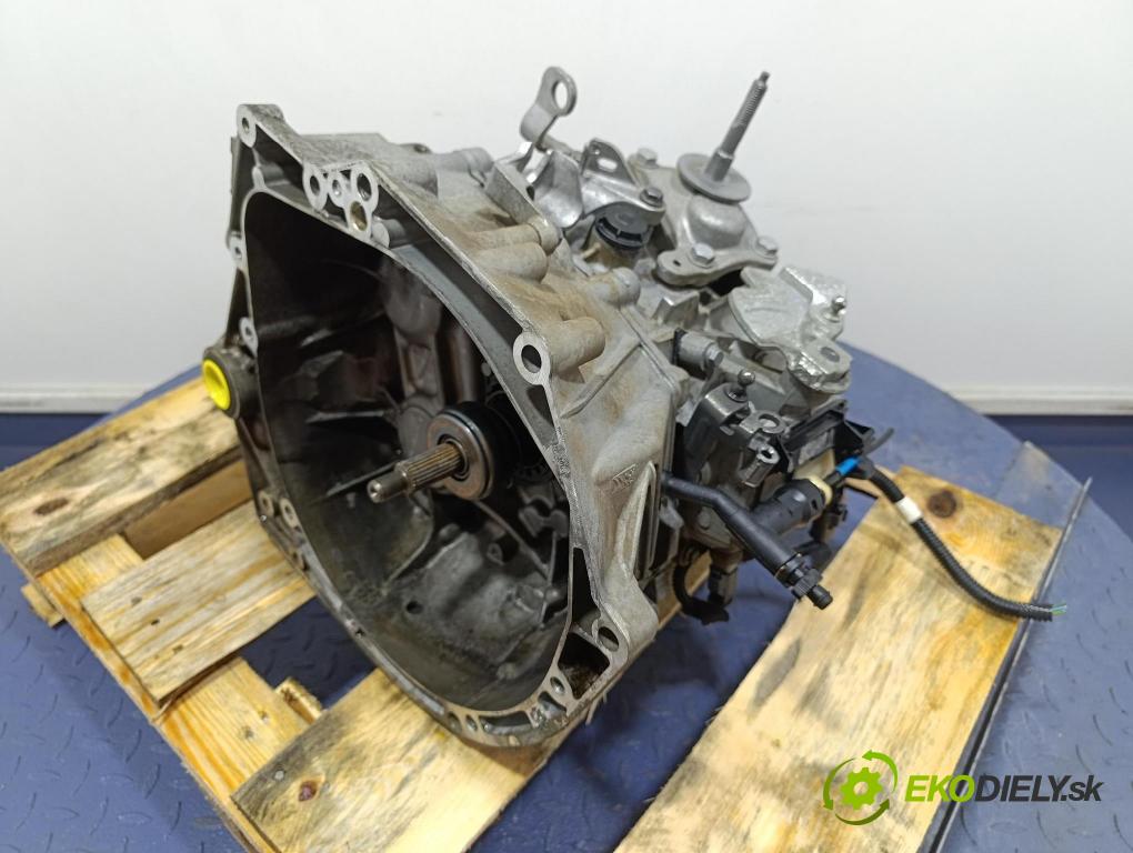 Citroen Ds4 2014 převodovka Ozubené kola: Manualna 20EA36