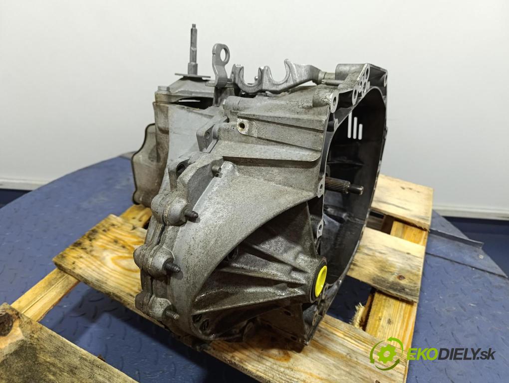 Citroen Ds4 2014 převodovka Ozubené kola: Manualna 20EA36