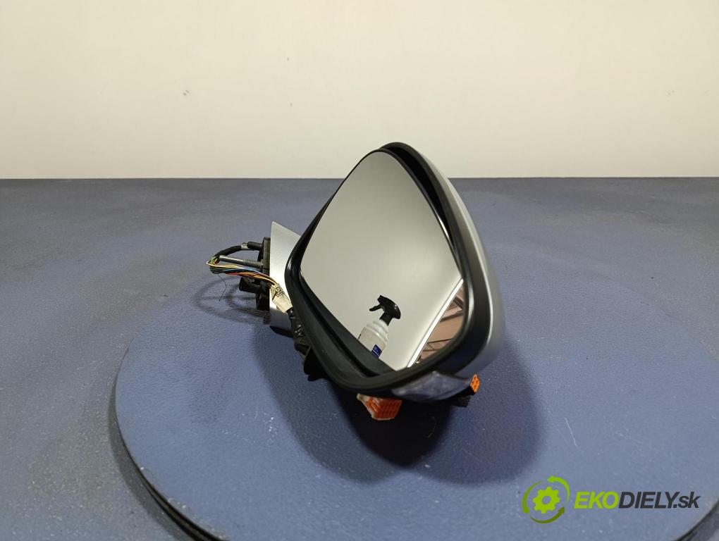 Citroen C4 picasso 2013 zpětné zrcátko prave