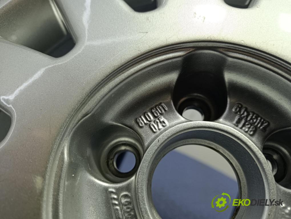Audi A3 1997 kolo Přístupné 8L0601025
