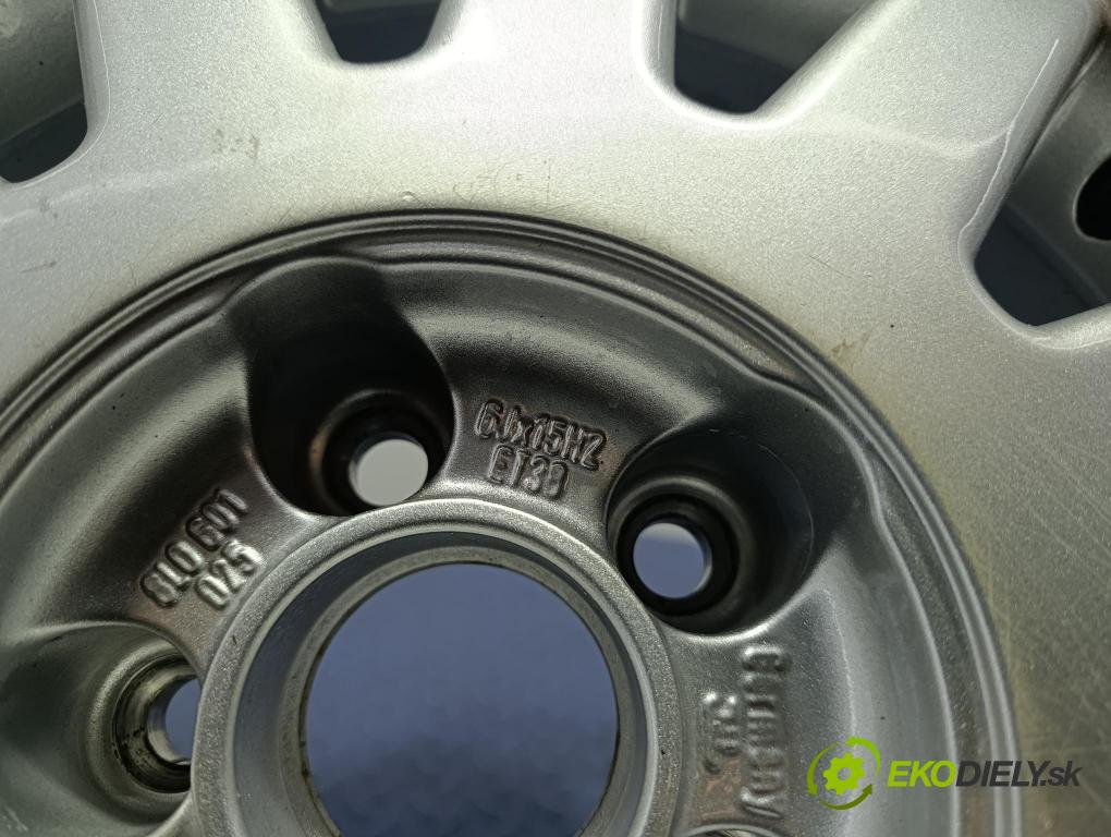 Audi A3 1997 kolo Přístupné 8L0601025