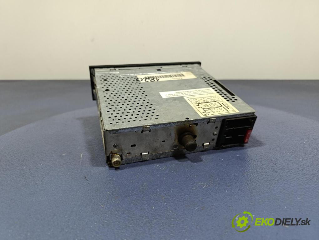 Vw Golf 1999 Radio I Navigace: 1J0035186B