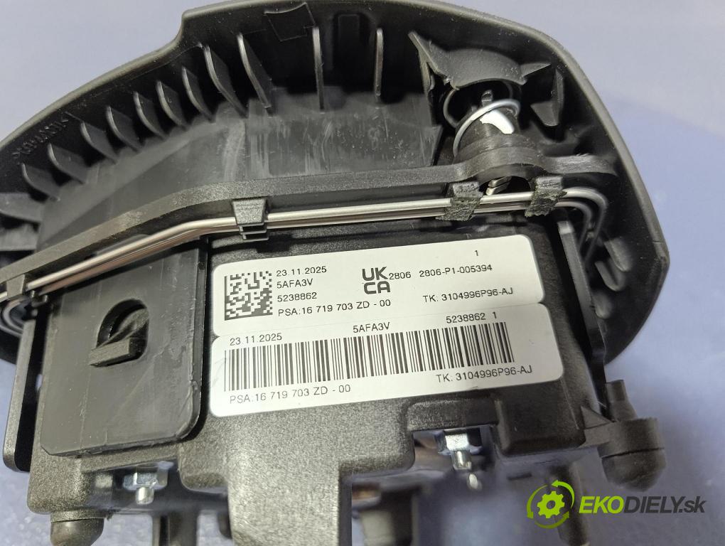 Citroen Ds4 2014 kokpit,přistrojova deska 96766036ZD