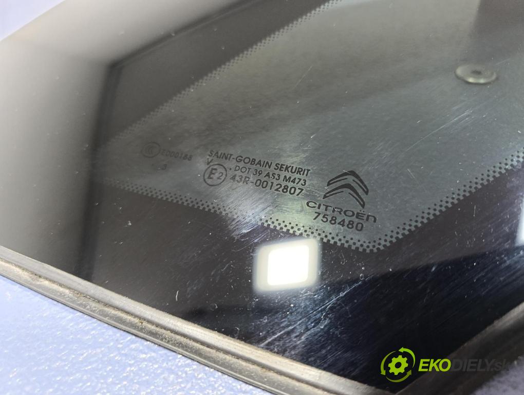 Citroen C4 picasso 2013 sklo Karoséria: zad