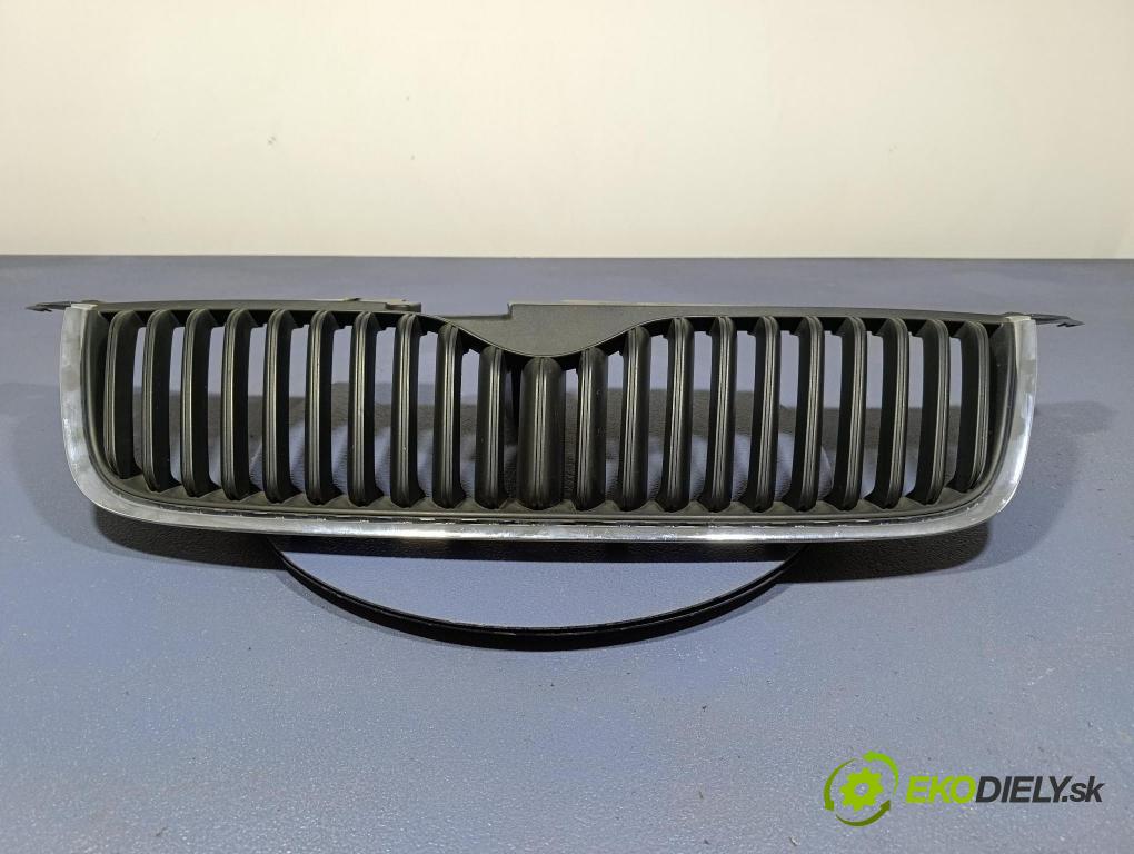 Skoda Yeti 2009 mřížka / Gril: 5L0853668