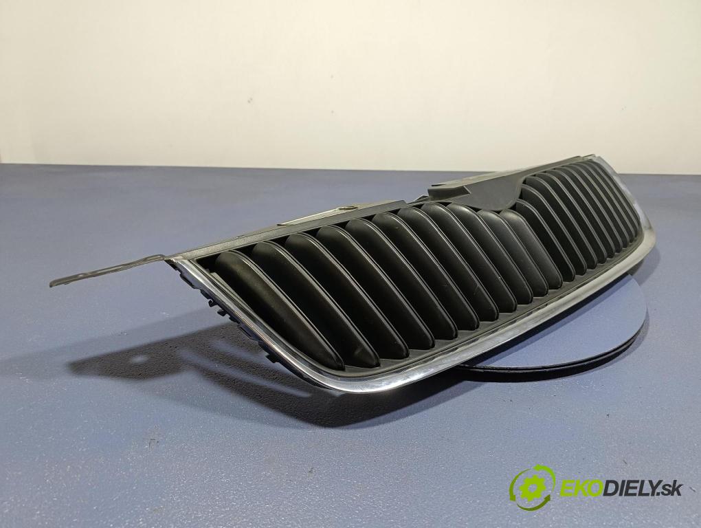 Skoda Yeti 2009 mřížka / Gril: 5L0853668