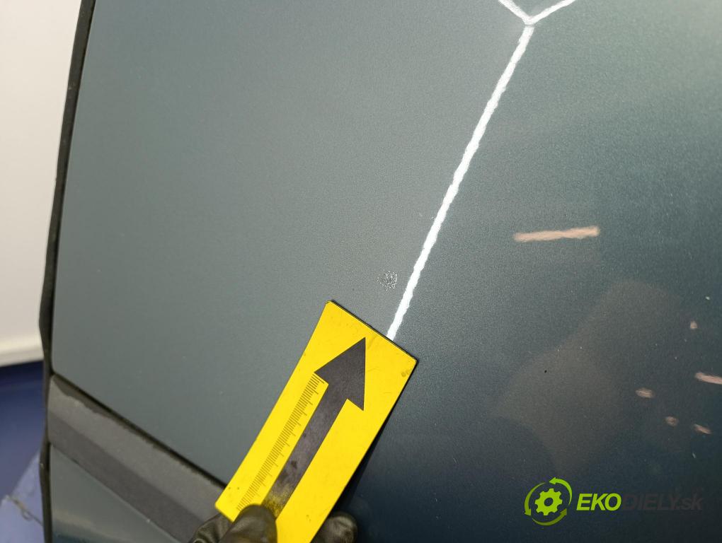 Volvo V50 2004 dveře Zad: Vlevo, odjet: