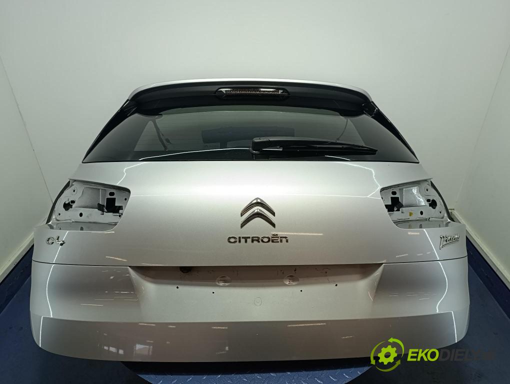 Citroen C4 picasso 2013 zadní dveře kufra: kufr