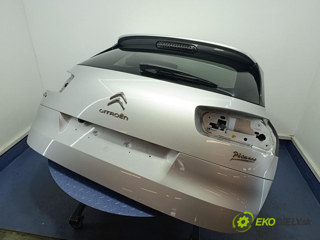 Citroen C4 picasso 2013 zadní dveře kufra: kufr