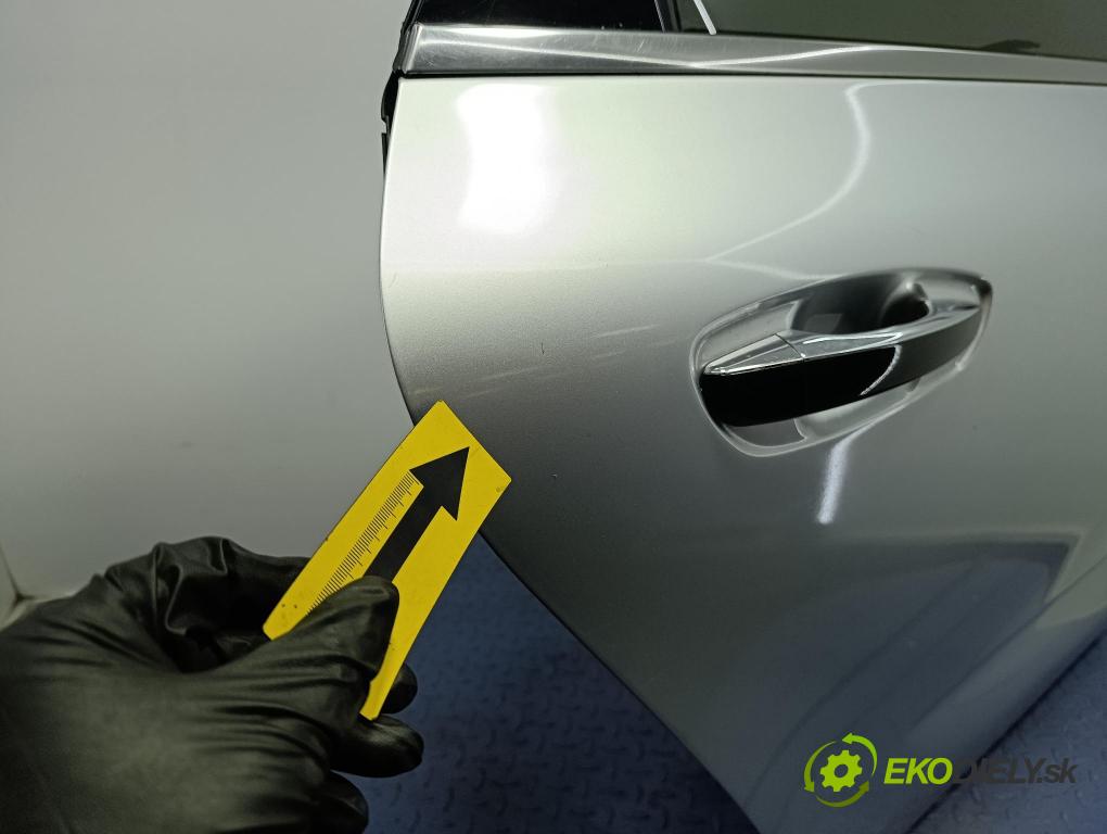 Citroen C4 picasso 2013 dveře Zad: prave