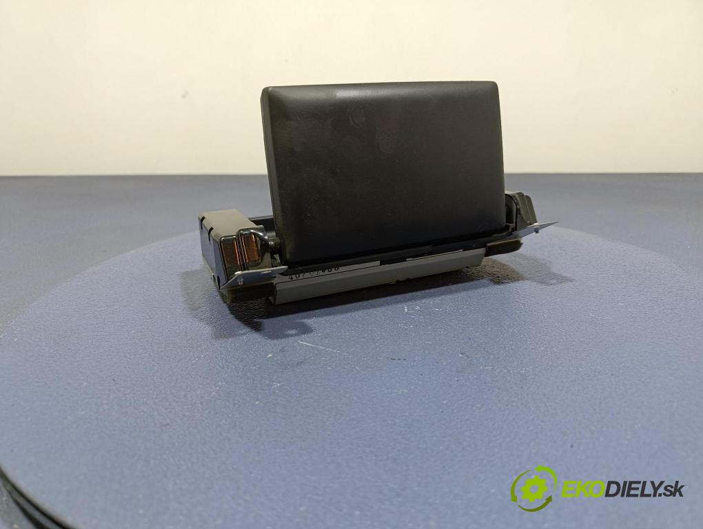 Volvo V50 2004 displej Radio / GPS 8651196