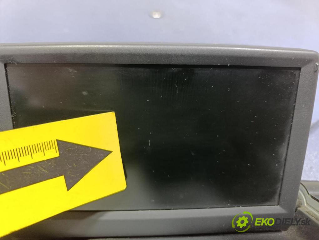Volvo V50 2004 displej Radio / GPS 8651196