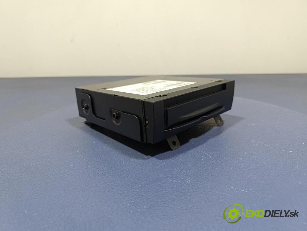 Volvo V50 2004 Měnič: / Čtenář: Navigace 30679866