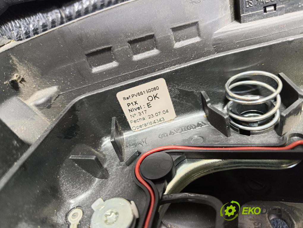 Volvo V50 2004 volant 8687332
