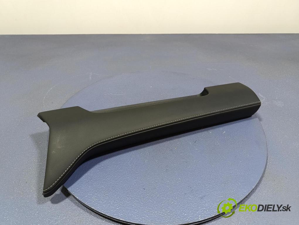 Mg Zs 2024 kryt Plast: Interiéry: 11585088