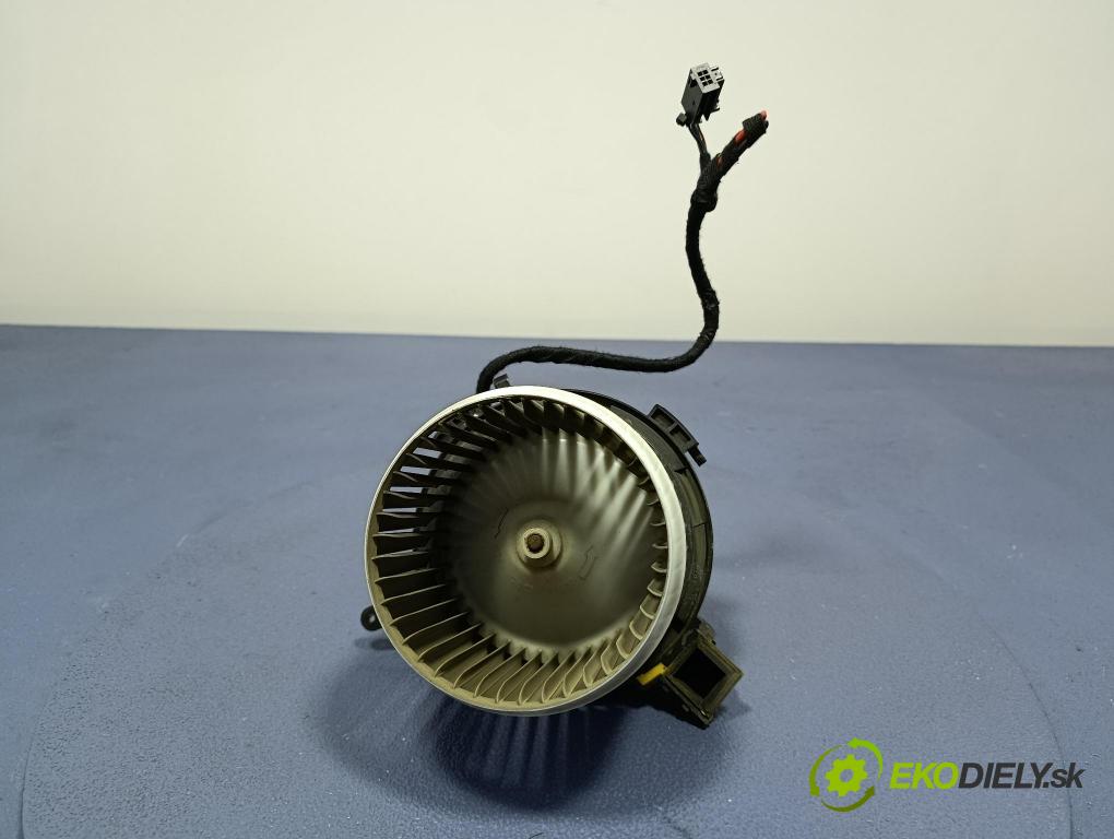 Citroen C4 picasso 2013 ventilátor Vzduch: 5P133100