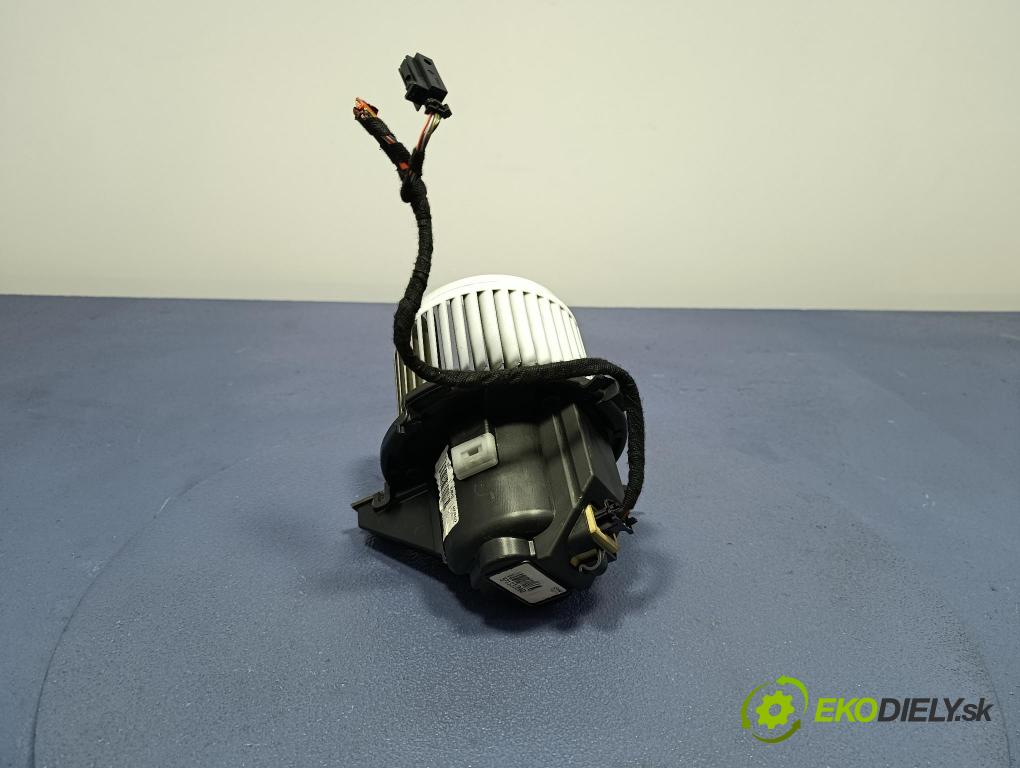 Citroen C4 picasso 2013 ventilátor Vzduch: 5P133100