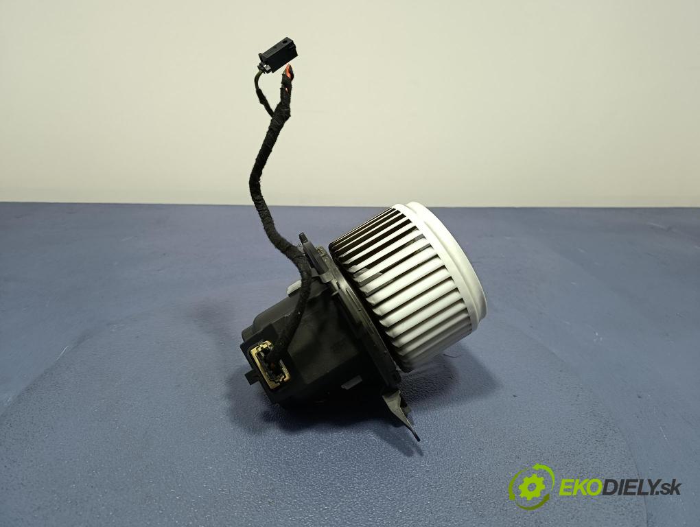 Citroen C4 picasso 2013 ventilátor Vzduch: 5P133100