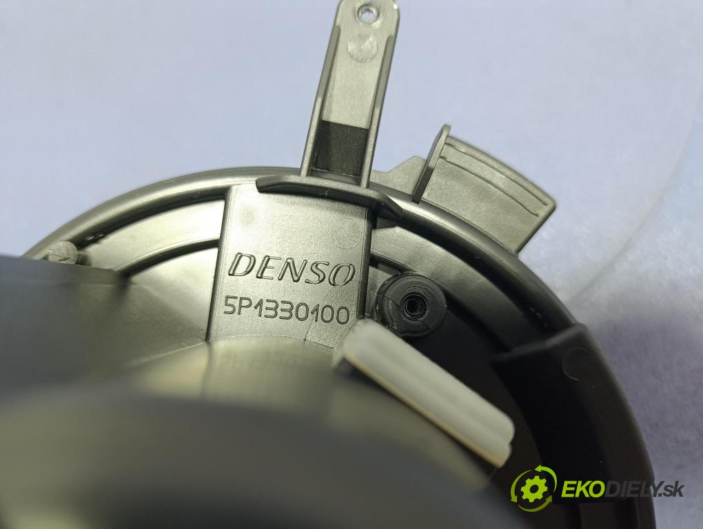 Citroen C4 picasso 2013 ventilátor Vzduch: 5P133100