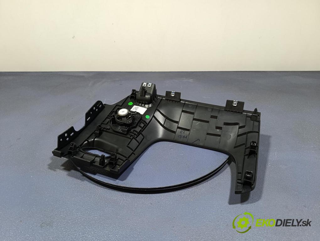 Mg Zs 2024 kryt Plast: Interiéry: 11597309