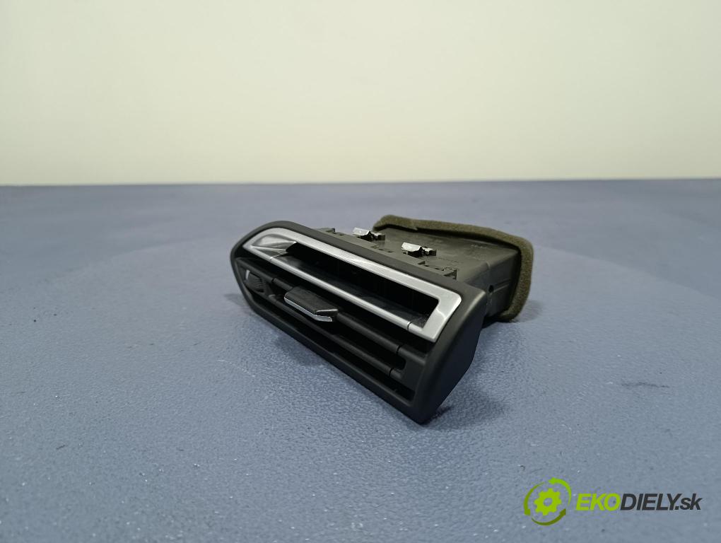 Citroen C4 picasso 2013 Mřížky Proud vzduchu Vzduch: 967797657A