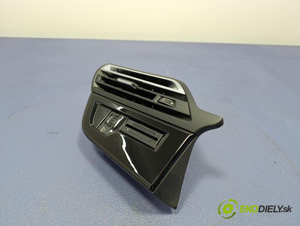 Citroen C4 picasso 2013 Mřížky Proud vzduchu Vzduch: 967797647A