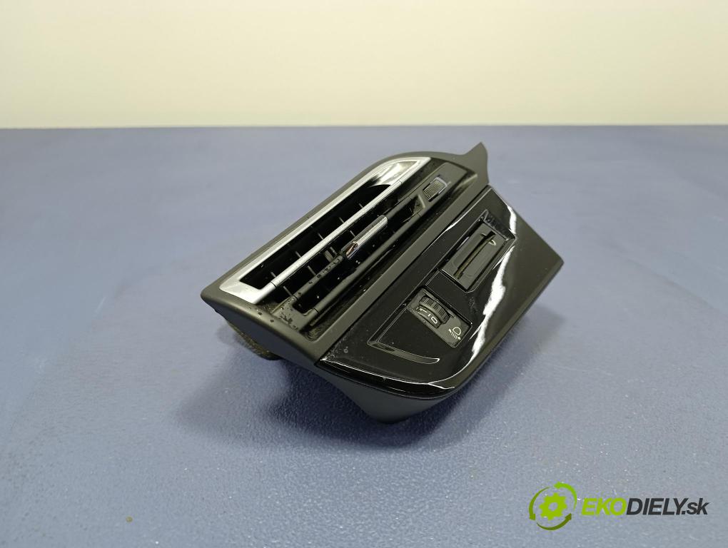 Citroen C4 picasso 2013 Mřížky Proud vzduchu Vzduch: 967797647A