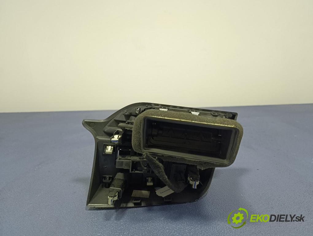Citroen C4 picasso 2013 Mřížky Proud vzduchu Vzduch: 967797647A