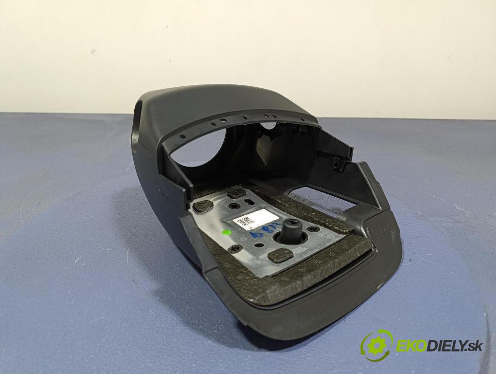 Mg Zs 2024 kryt Plast: Interiéry: 11406948
