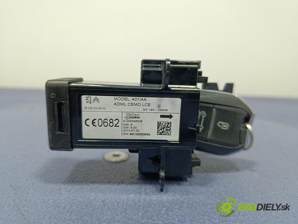 Citroen C4 picasso 2013 Spínač zapalování. 9800630080