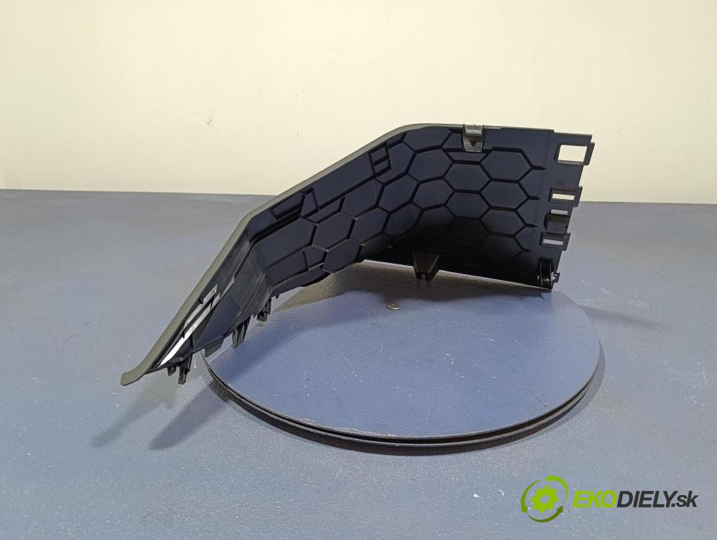 Mg Zs 2024 kryt Plast: Interiéry: 11426324