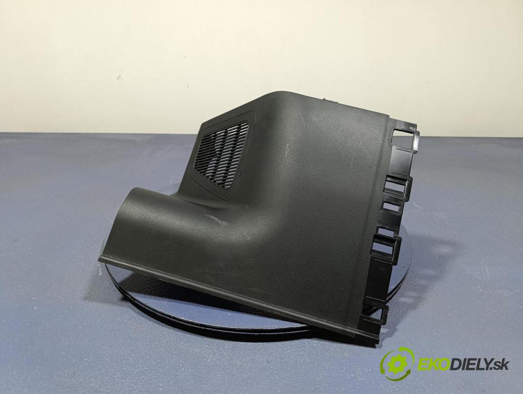 Mg Zs 2024 kryt Plast: Interiéry: 11426327