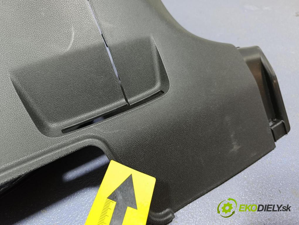 Mg Zs 2024 kryt Plast: Interiéry: 11413181