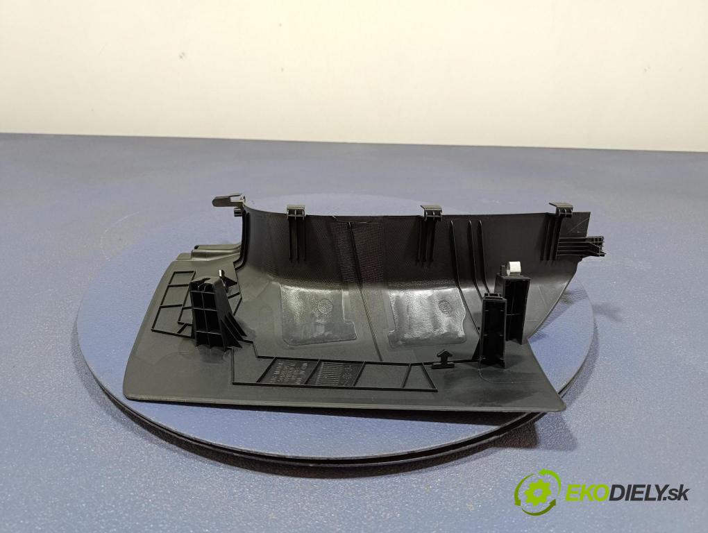 Mg Zs 2024 kryt Plast: Interiéry: 11413171