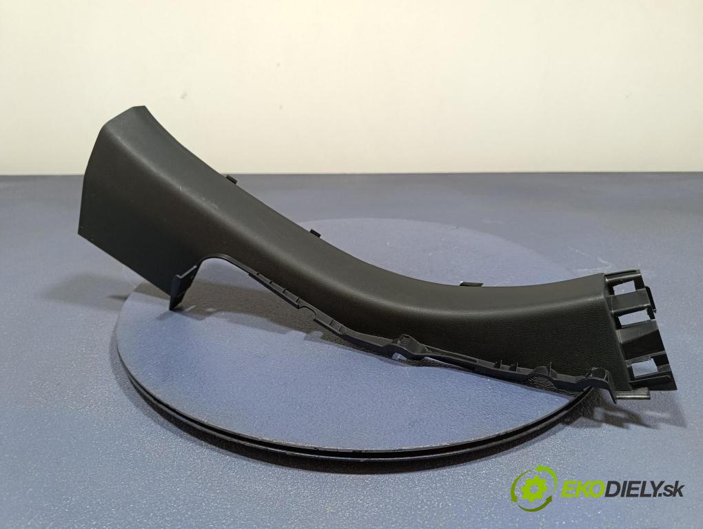 Mg Zs 2024 kryt Plast: Interiéry: 11600276