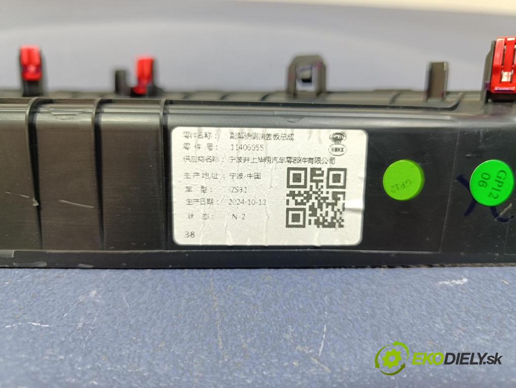Mg Zs 2024 kryt Plast: Interiéry: 11406955