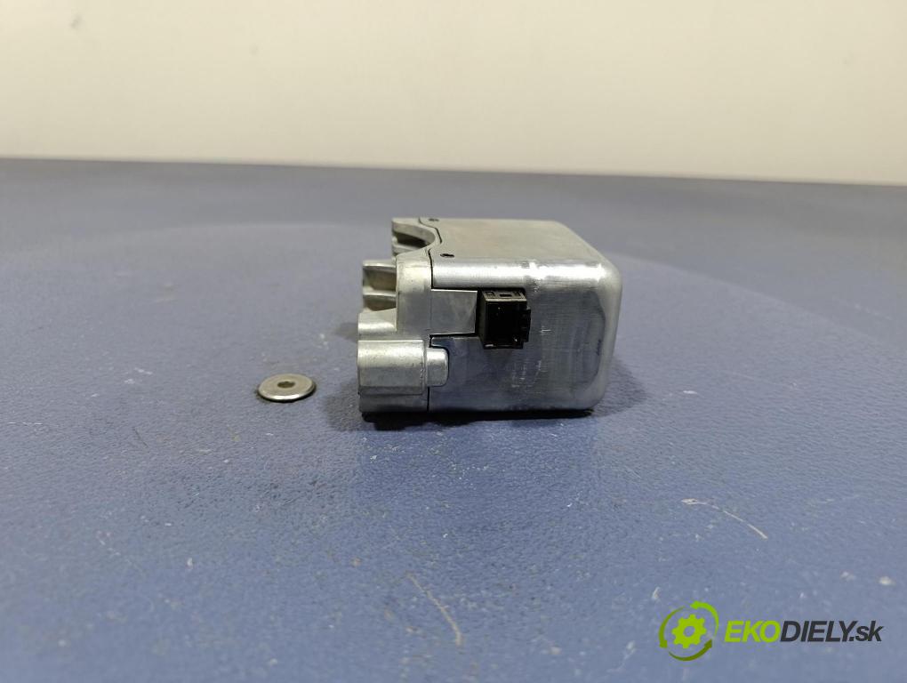 Mg Zs 2024 Sloupek volantu x 1147073801