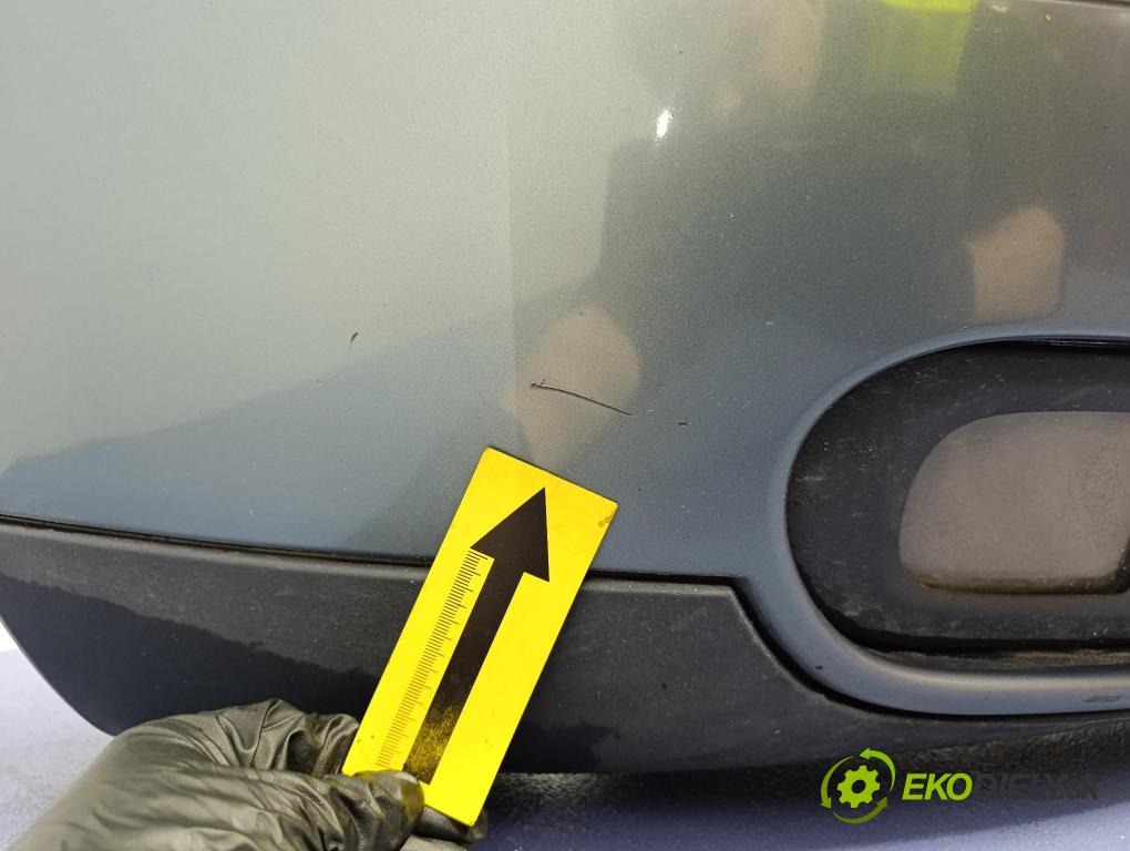 Volvo V50 2004 nárazník Predné 30657005