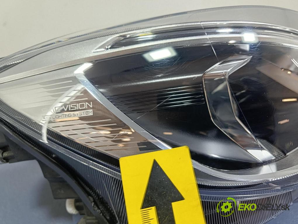 Mg Zs 2024 Reflektor: v pravo: 11500018