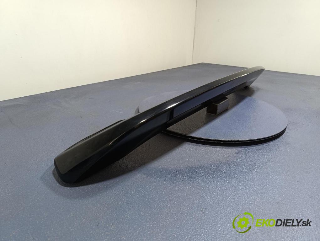 Toyota Rav4 2003 Spoiler: